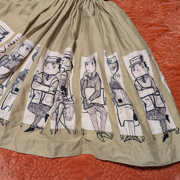 Pinup Couture Commuter Dress - Picture 5 of 14